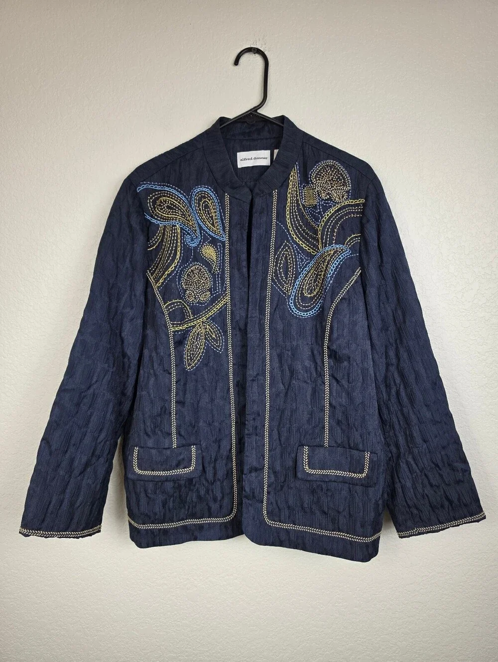 Alfred Dunner Women's Embroidered Navy Blue Jacket Size 18